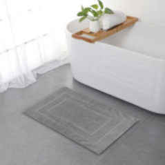 PIE DE BAÑO