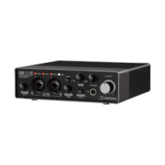 INTERFAZ DE AUDIO UR22C USB3.0