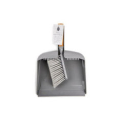 SET MINI ESCOBA+RECOGEDOR GRIS